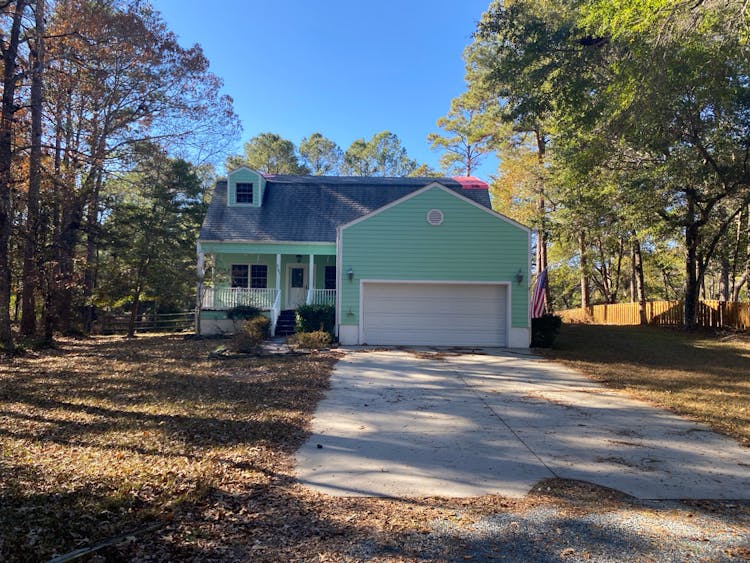 3181 Island Dr SE Bolivia, NC 28422, Brunswick County