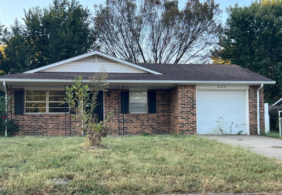 2125 E Bent Tree Dr Ada, OK 74820, Pontotoc County