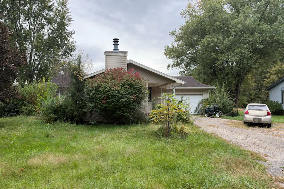2097 Sycamore Drive Rochester, IN 46975, Fulton County