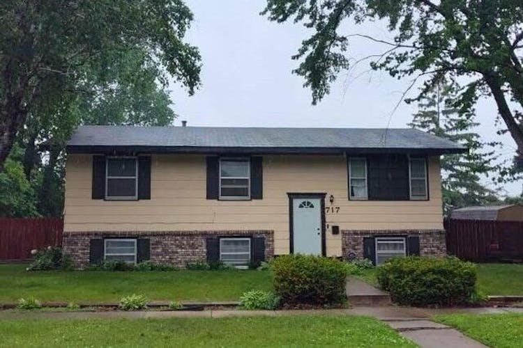 717 Carroll Avenue Saint Paul, MN 55104, Ramsey County