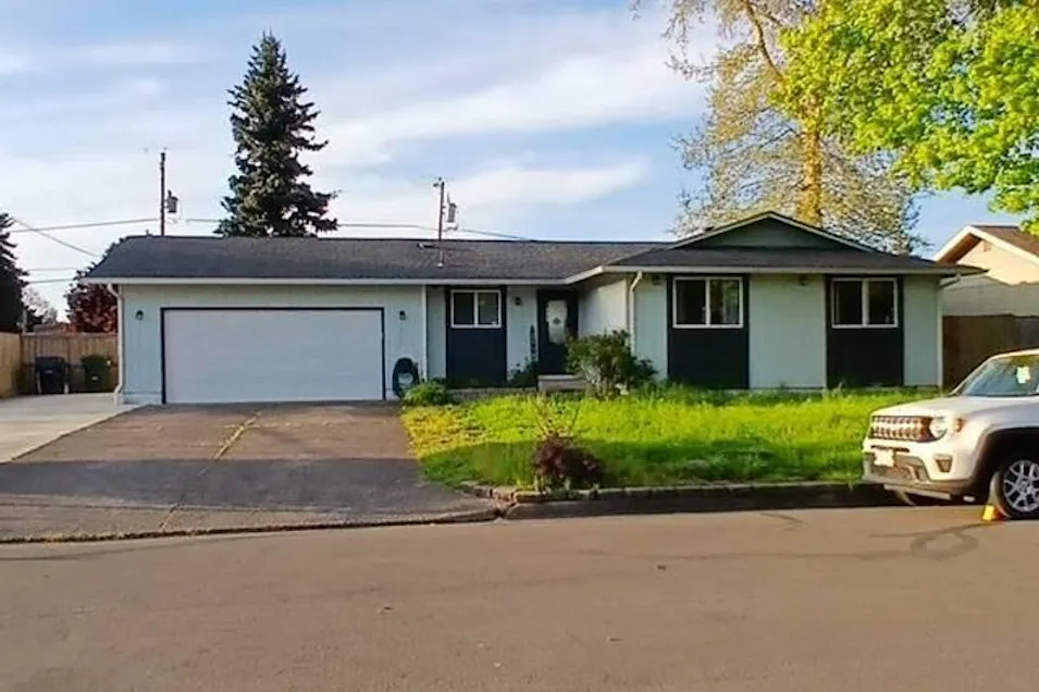 34121 El Manor Ave Eugene, OR 97405, Lane County
