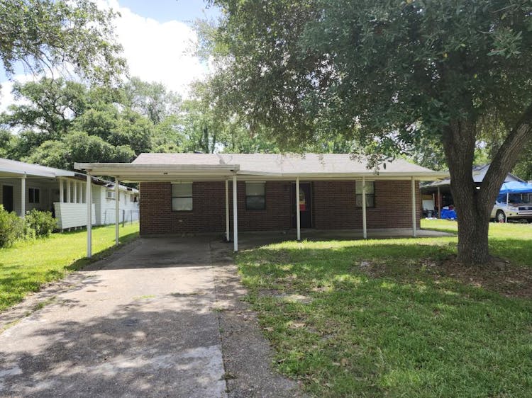 1304 Catherine St Sulphur, LA 70663, Calcasieu County