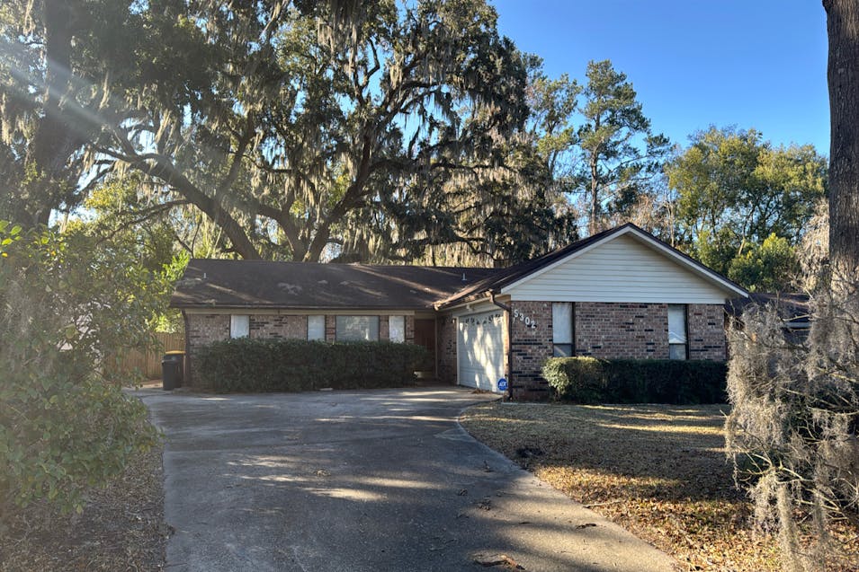 5302 Hickson Rd Jacksonville, FL 32207, Duval County