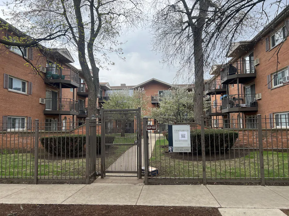 1531 W Farwell Ave Unit 1n Chicago, IL 60626, Cook County