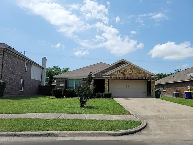 3017 Graystone Ct Seagoville, TX 75159, Dallas County