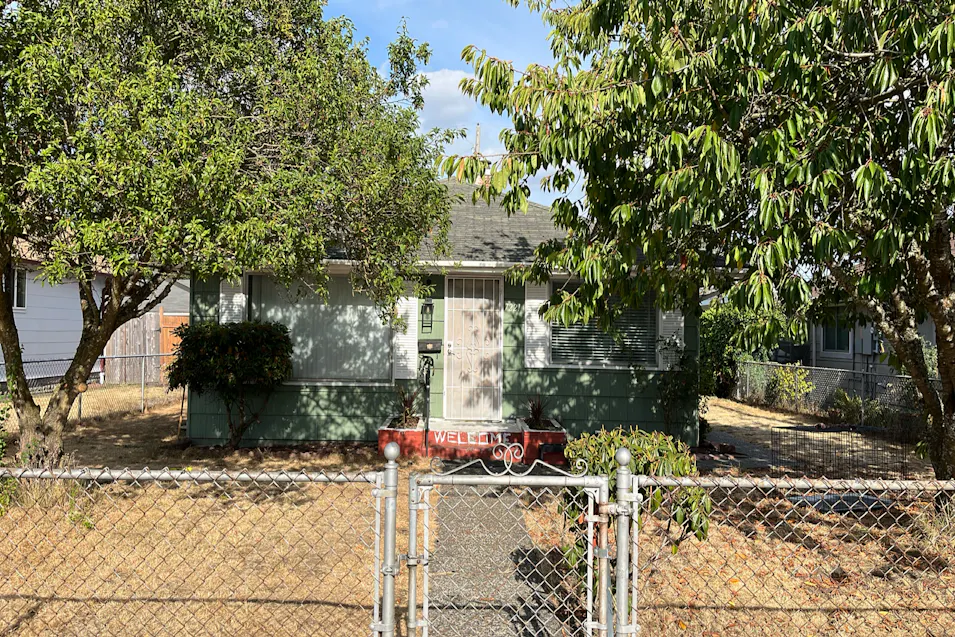 7221 S Warner St Tacoma, WA 98409, Pierce County