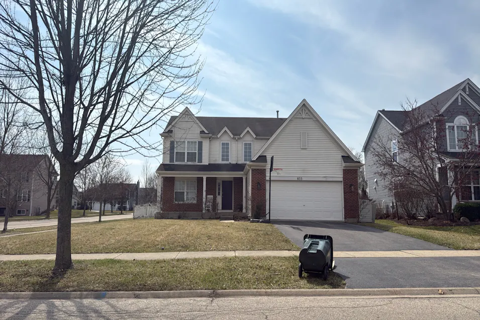 833 Forest View Way Antioch, IL 60002, Lake County