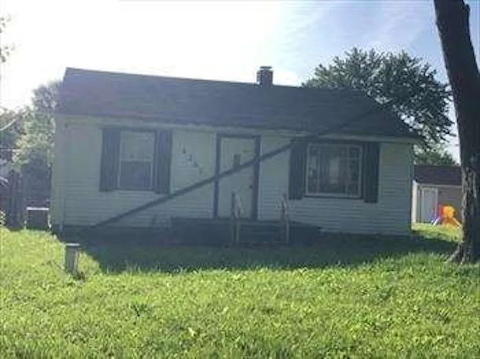 4241 S Gerrard Dr Indianapolis, IN 46221, Marion County