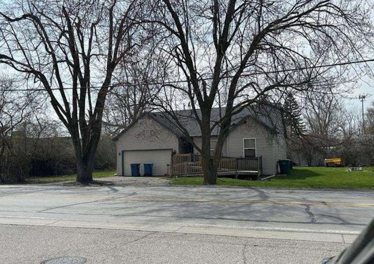 1025 N Scheurmann Rd Essexville, MI 48732, Bay County