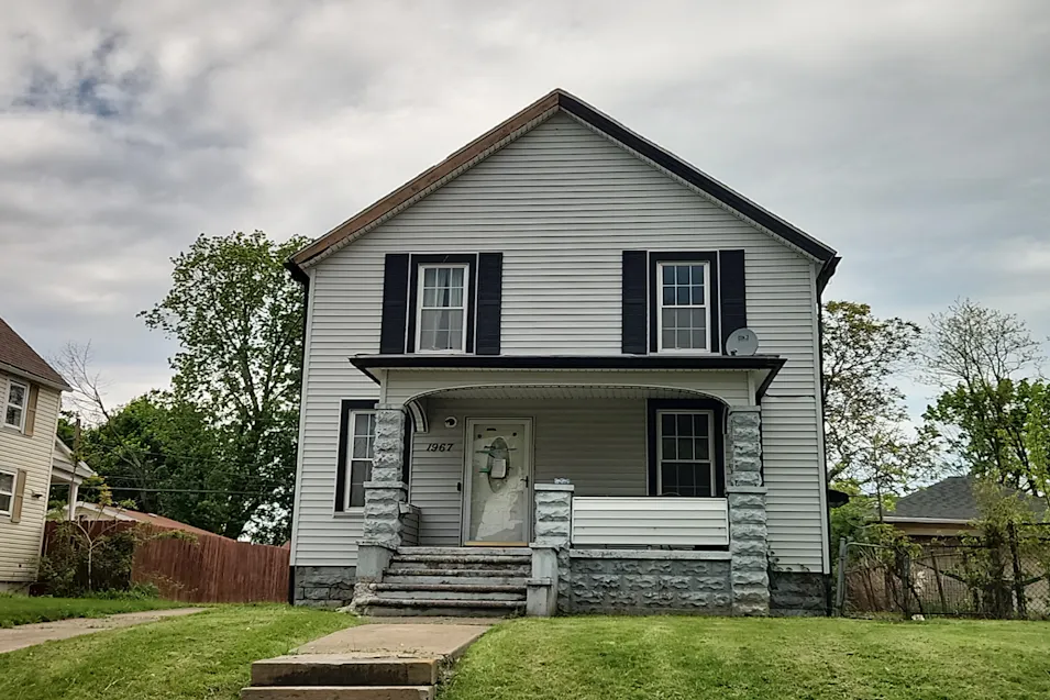 1967 East 30th Street Lorain, OH 44052, Lorain County
