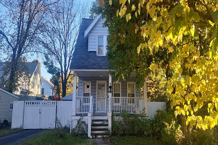 1131 Erieview Rd Cleveland, OH 44121, Cuyahoga County