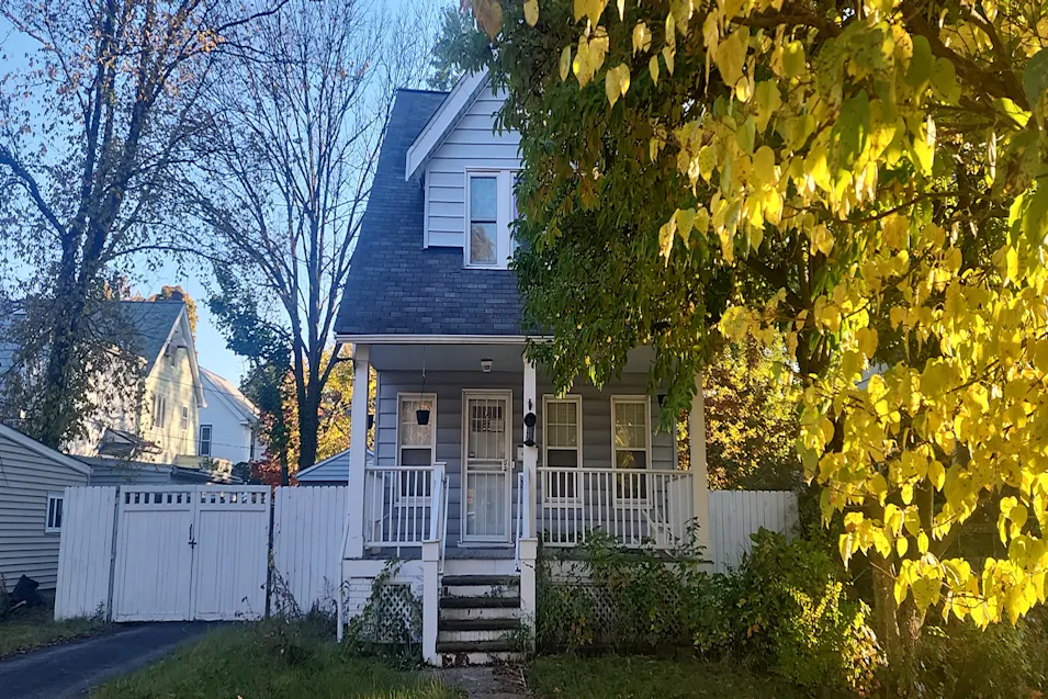 1131 Erieview Rd Cleveland, OH 44121, Cuyahoga County