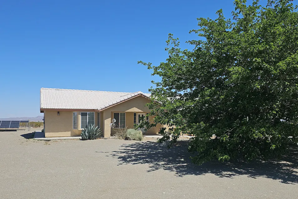 4274 Joshua Road Phelan (Area), CA 92371, San Bernardino County