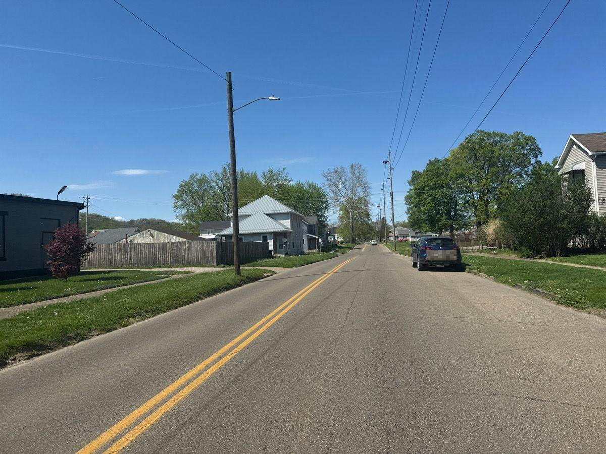 Moxahala Ave, Zanesville, OH 43701