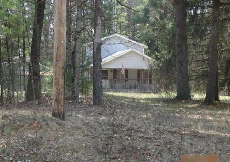 5562 S Cypress Ave Newaygo, MI 49337, Newaygo County