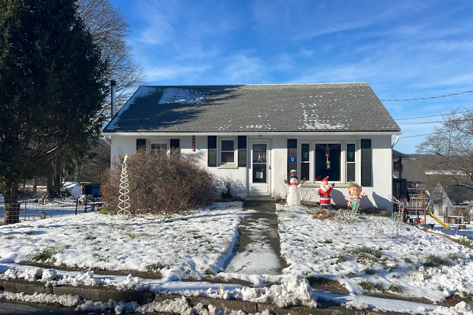 12 Stewart St Bangor, PA 18013, Northampton County