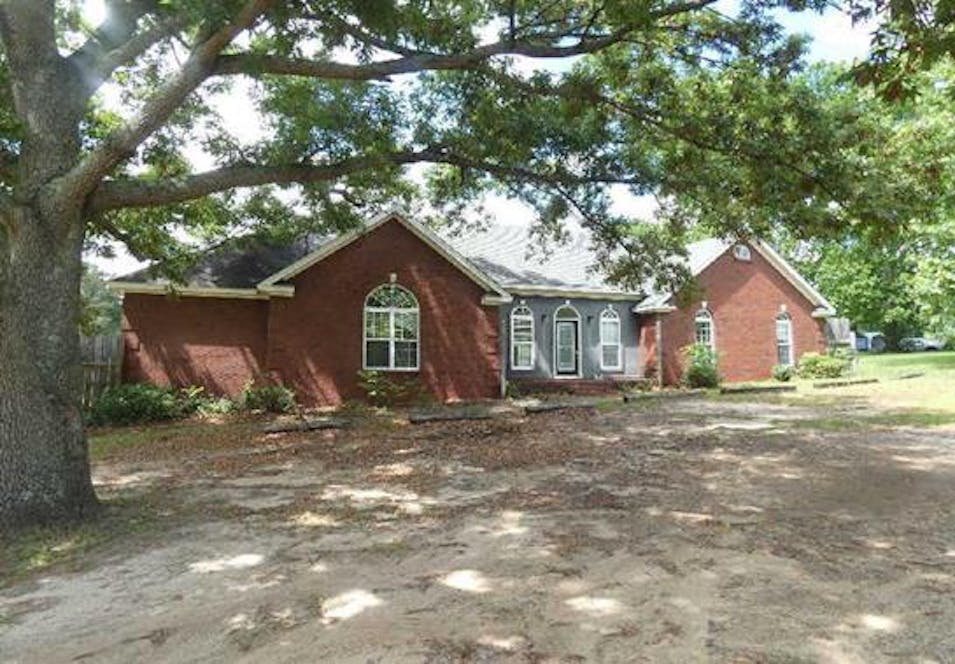 708 Lola Rd Prattville, AL 36067, Autauga County