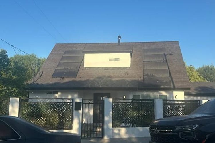 7923 Bellaire Ave North Hollywood Area, Los Angeles, CA 91605, Los Angeles County