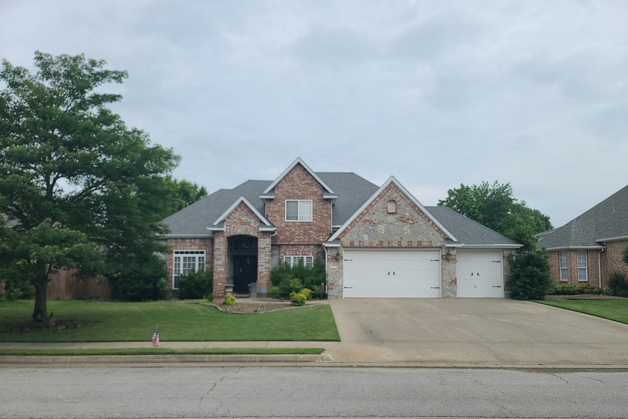 Bent Tree Dr, Rogers, AR 72758