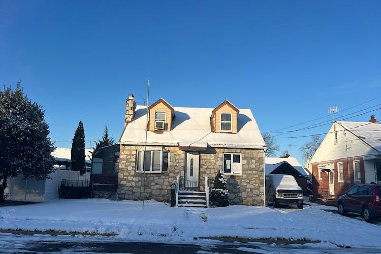 169 Elizabeth Ave Hamilton, NJ 08610, Mercer County