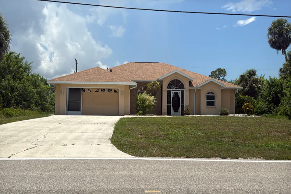 2111 Collingswood Blvd Port Charlotte, FL 33948, Charlotte County
