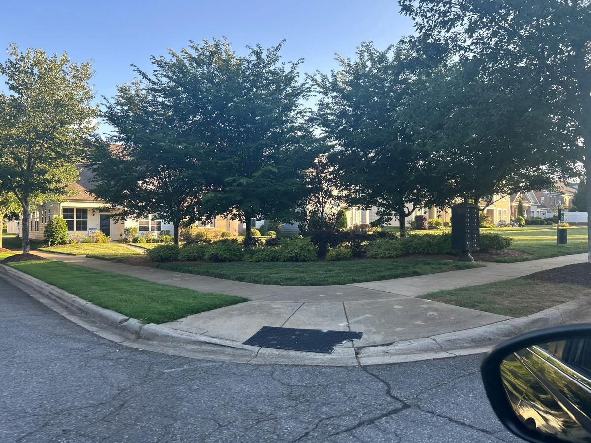 White Point Dr, Huntersville, NC 28078