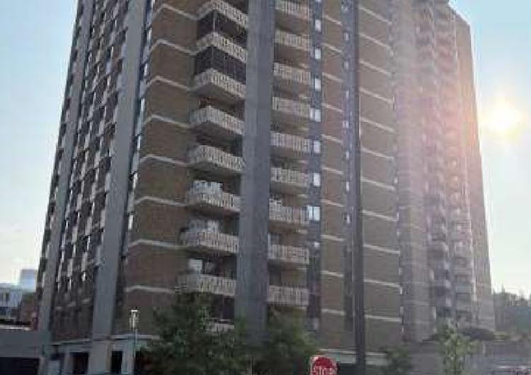 410 Groveland Ave 204 Minneapolis, MN 55403, Hennepin County