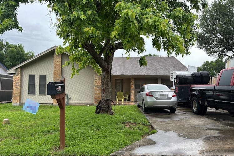 316 South Denton Ave Justin, TX 76247, Denton County