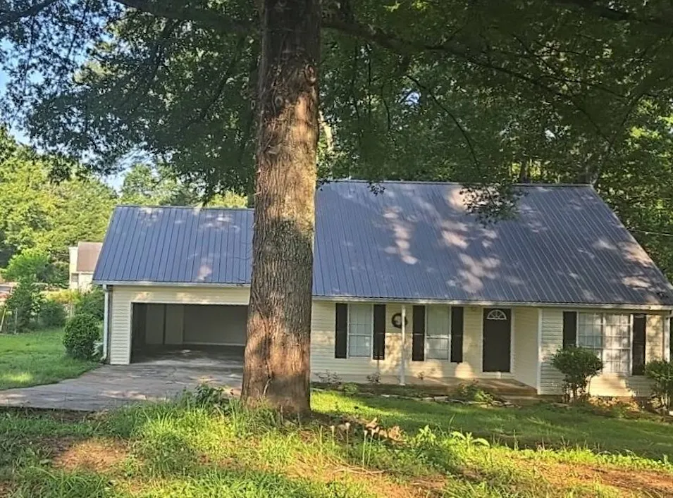 54 Setter Drive Anniston, AL 36207, Calhoun County