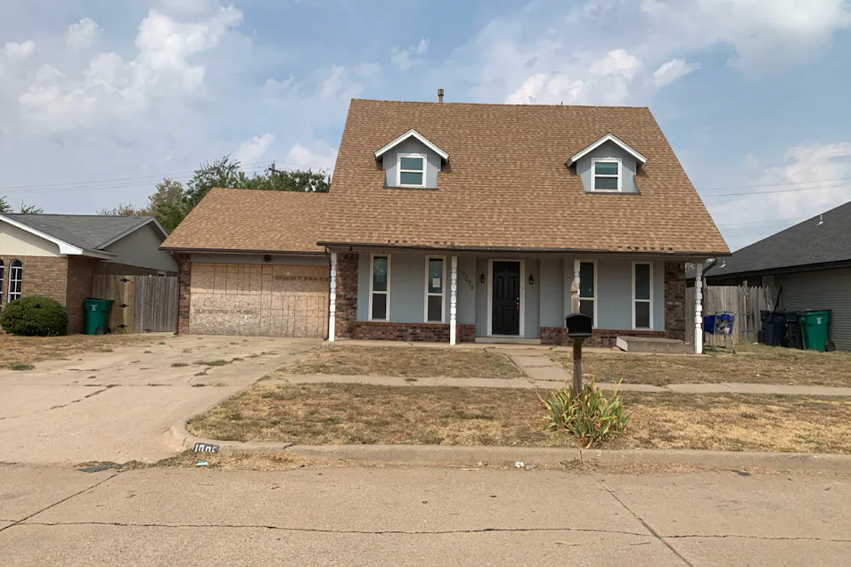 1005 SW 94th St Oklahoma City, OK 73139, Cleveland County