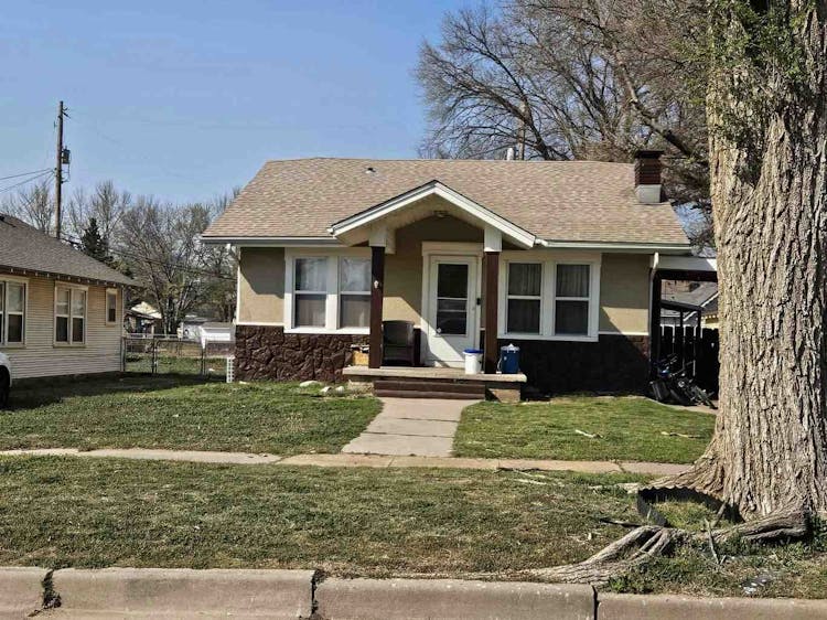 408 W Linden Ave Arkansas City, KS 67005, Cowley County