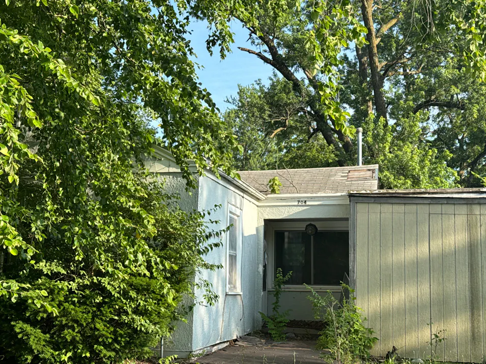 704 E 3rd Street Cameron, MO 64429, Clinton County