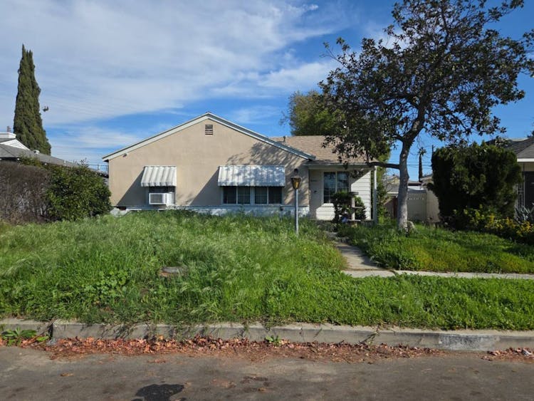 6060 Willowcrest Ave N Hollywood, CA 91606, Los Angeles County