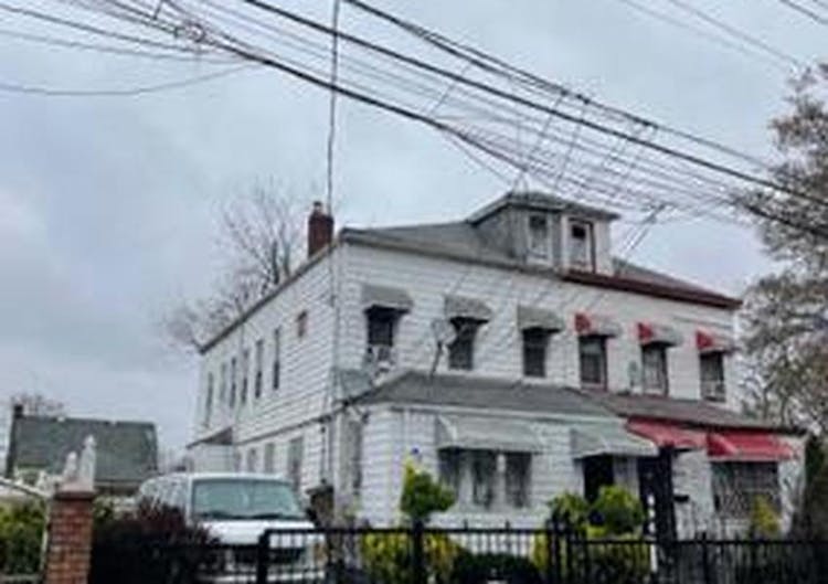 109-93 141st St Jamaica, NY 11435, Queens County