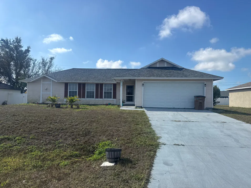 626 SW 25th Ter Cape Coral, FL 33914, Lee County