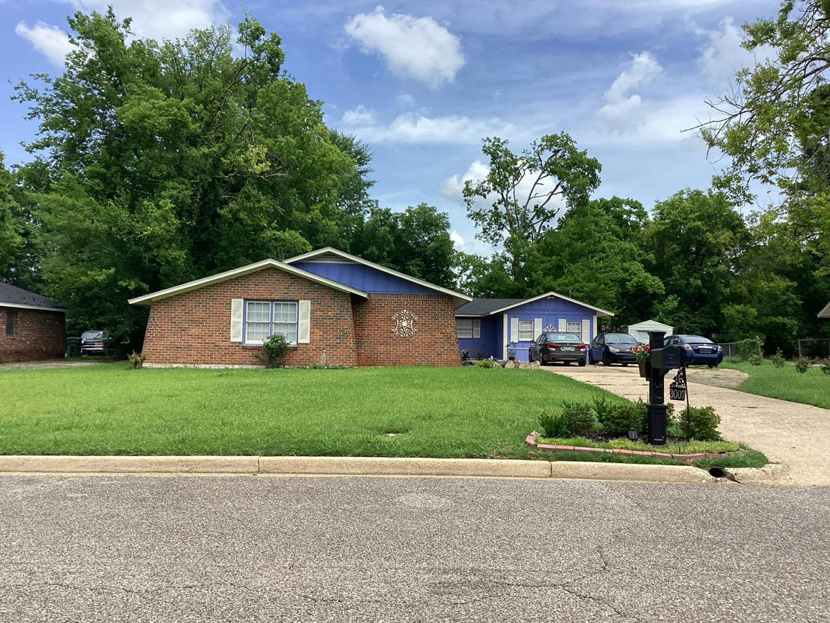 Baldwin Brook Dr, Montgomery, AL 36116