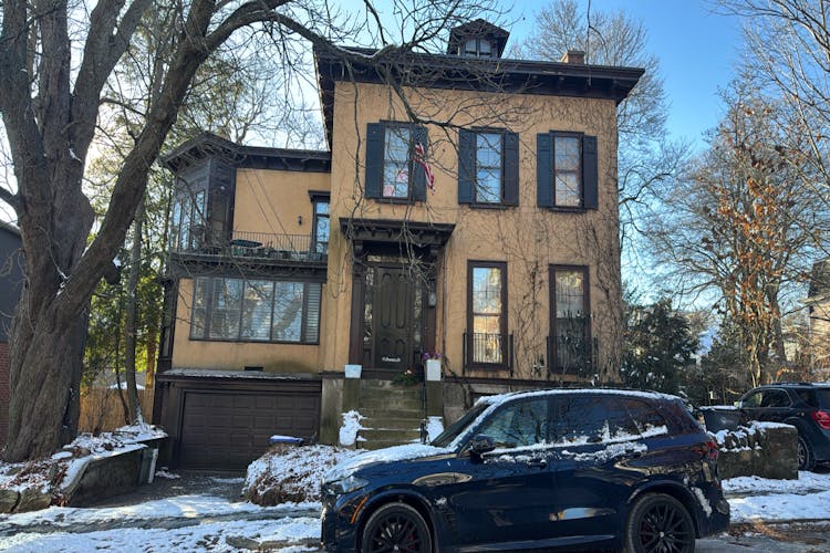 11 Barnes Street, Unit 1, 11-13 Barnes Street Condominium A/k/a 11 Barnes Street Condominium Providence, RI 02906, Providence County