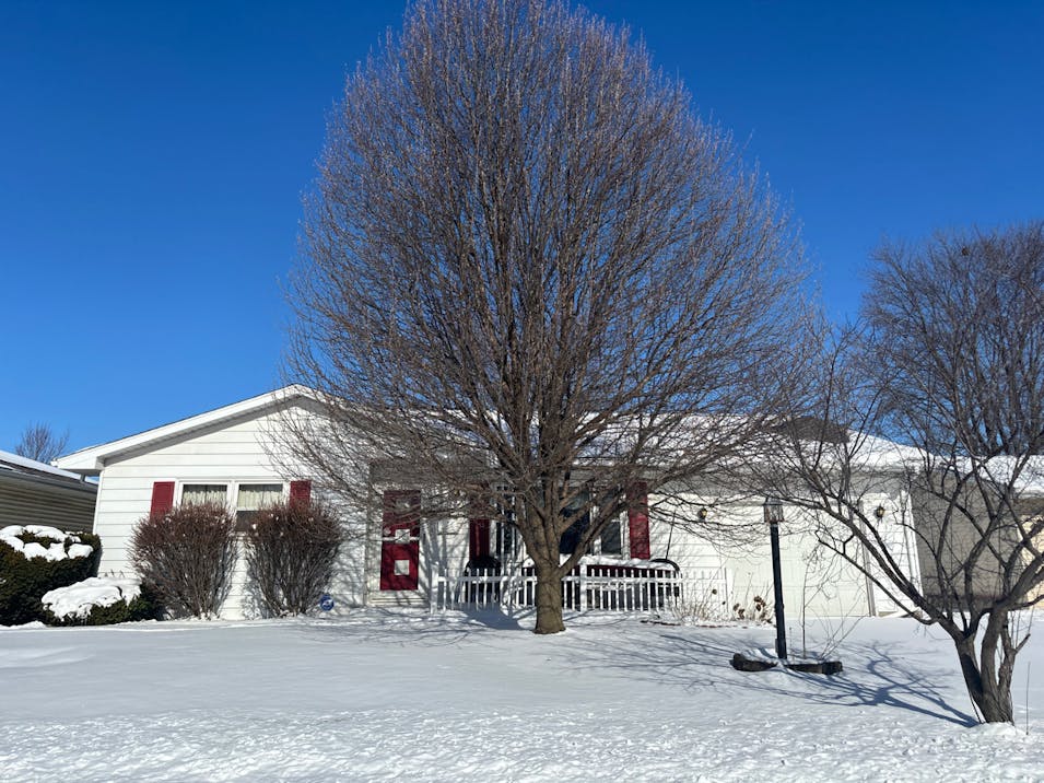 1748 E Barrington Ave Decatur, IL 62526, Macon County