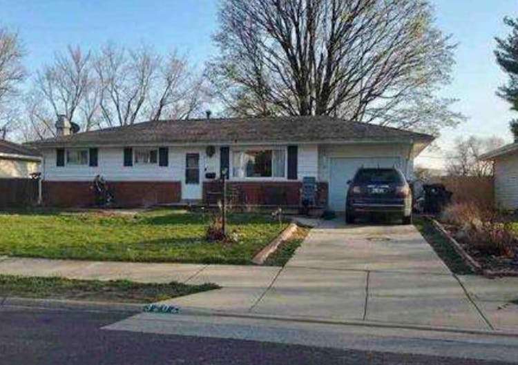 3202w Birkshire Drive Peoria, IL 61614, Peoria County