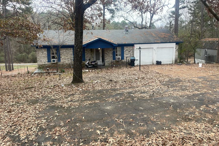 1811 Thalia Dr Mena, AR 71953, Polk County