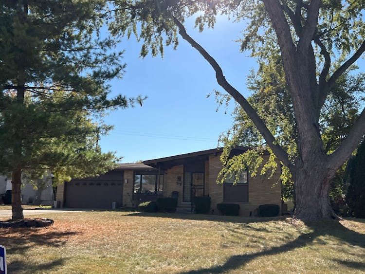 25525 Catalina St Southfield, MI 48075, Oakland County