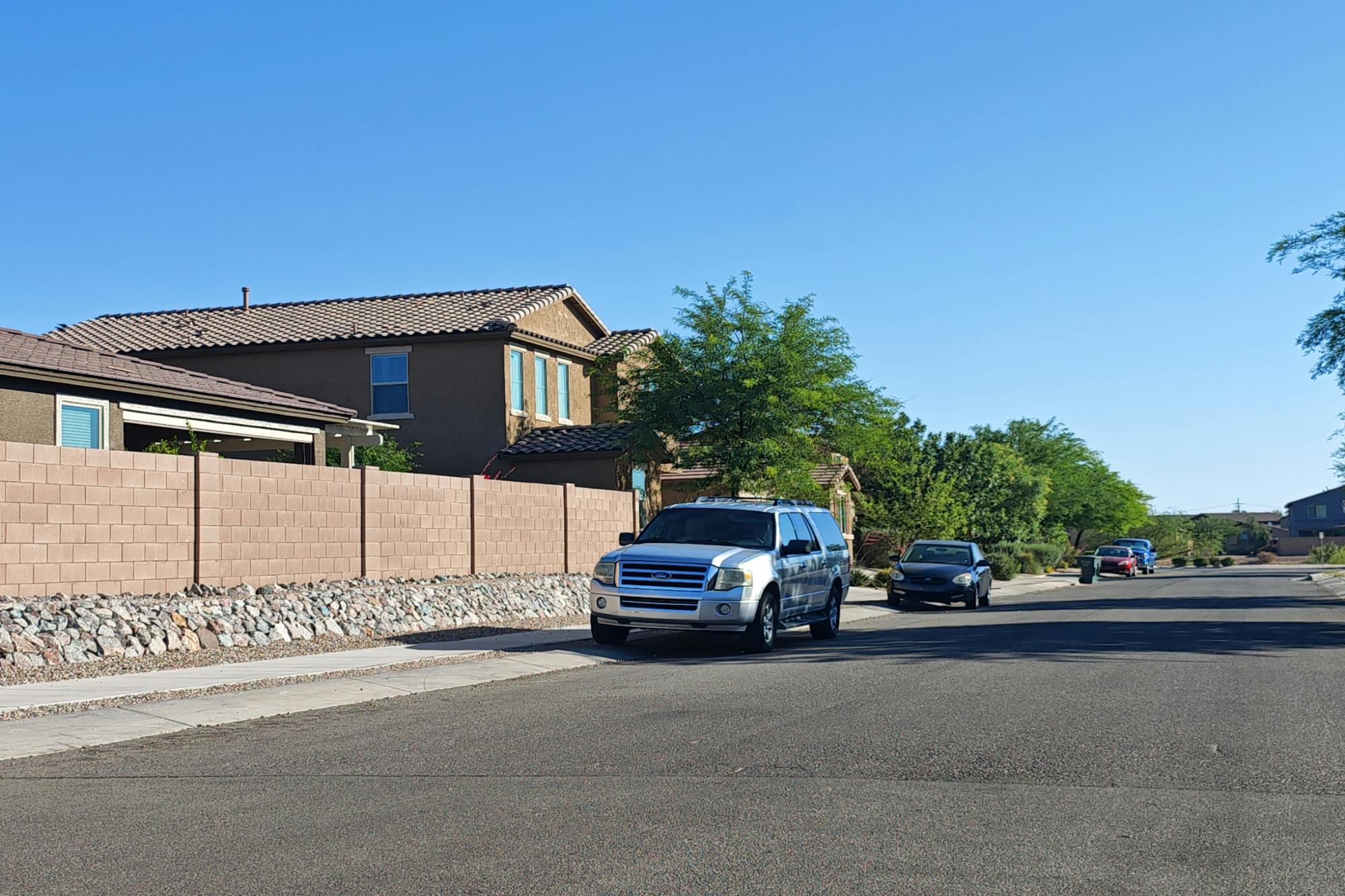 Via Arroyo Largo , Tucson, AZ 85756