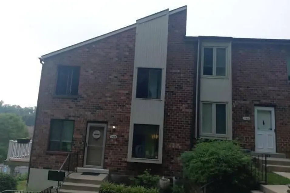 7509 Hilltop Drive Brookhaven, PA 19015, Delaware County