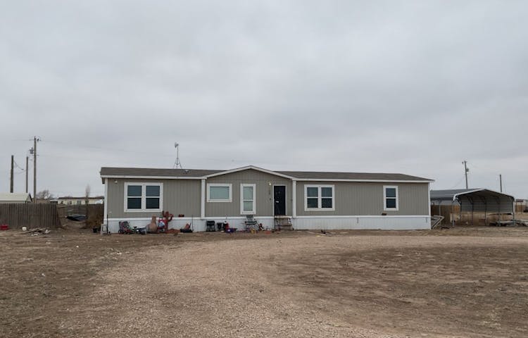 108 Cara Ln Dumas, TX 79029, Moore County