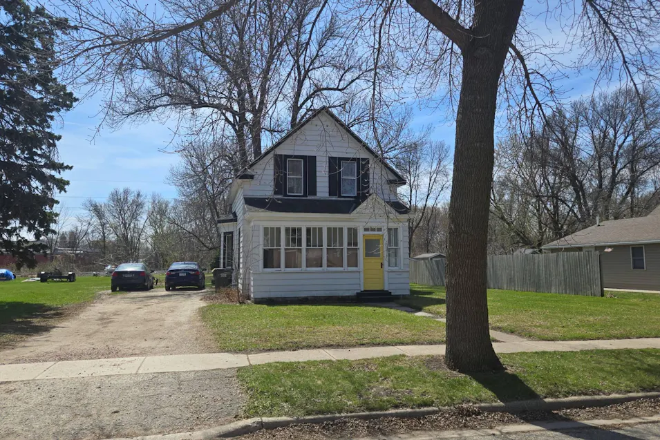 1209 Campbell Av NW Willmar, MN 56201, Kandiyohi County