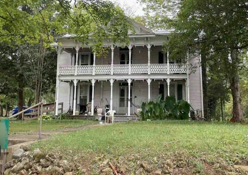 Main St, Huntland, TN 37345