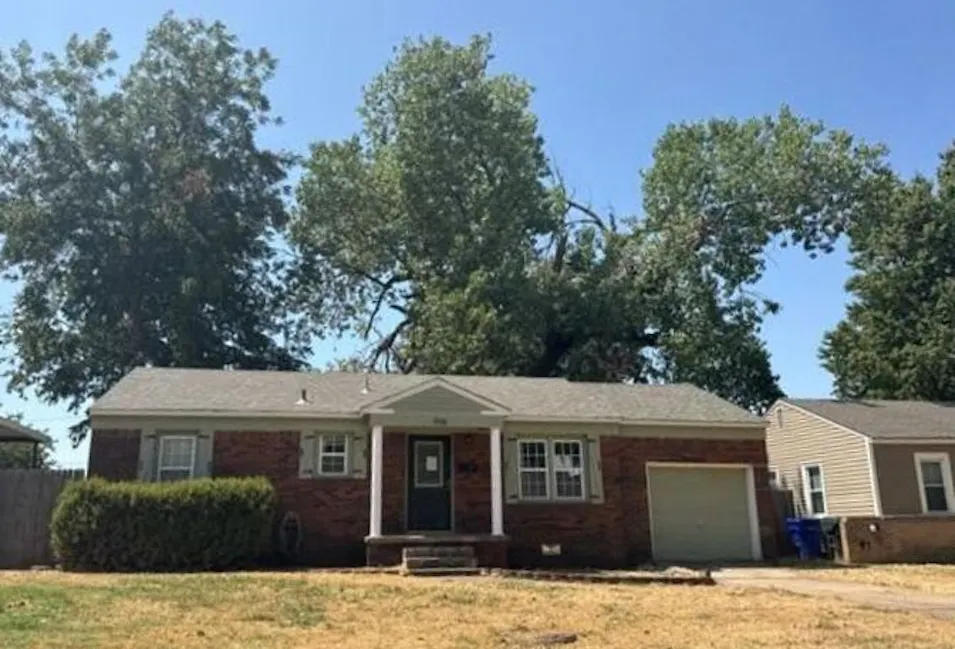 504 E Rose Dr Oklahoma City, OK 73110, Oklahoma County
