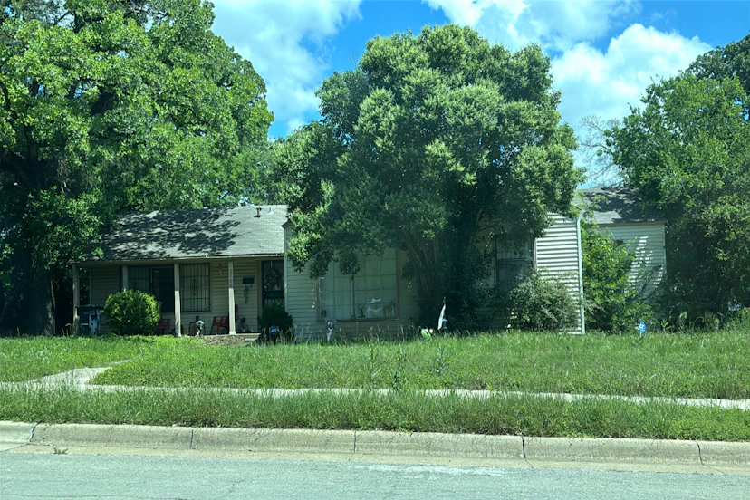 2409 Timberline Dr