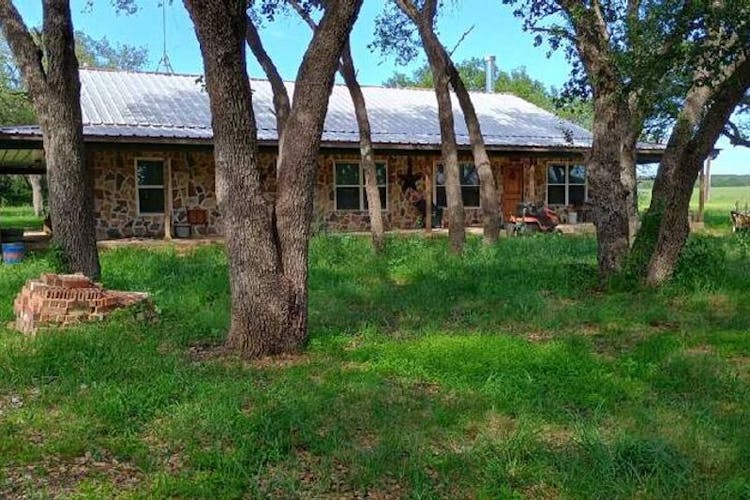 11012 Fm 219 Clifton, TX 76634, Bosque County