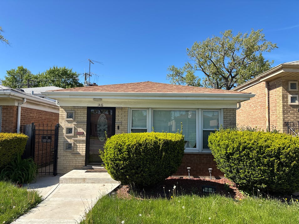 148 W 83rd St Chicago, IL 60620, Cook County